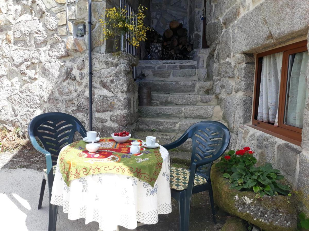 Casa De Pueblo En San Estevo Ribas De Sil * Ourense