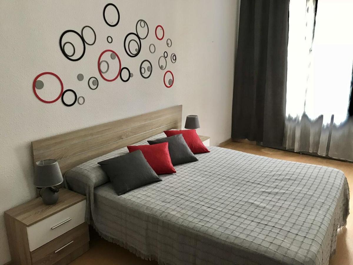 Apartamento 22, Actualment Tancat Tortosa