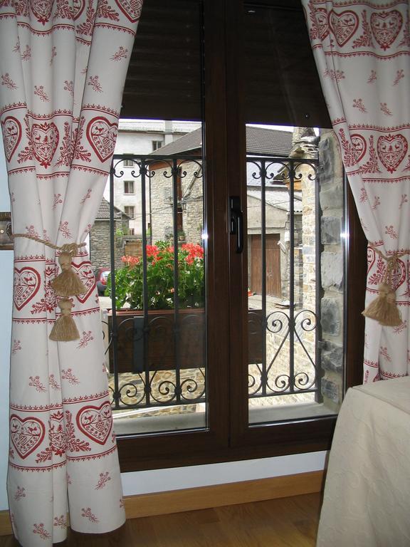 Russell Hotel Torla-Ordesa