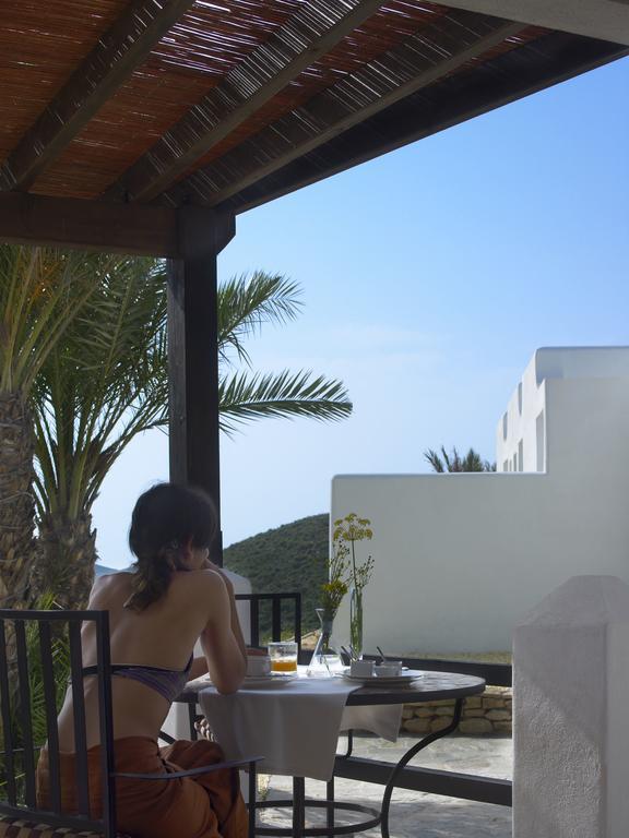 La Almendra Y El Gitano Hotel Agua Amarga (Almeria)