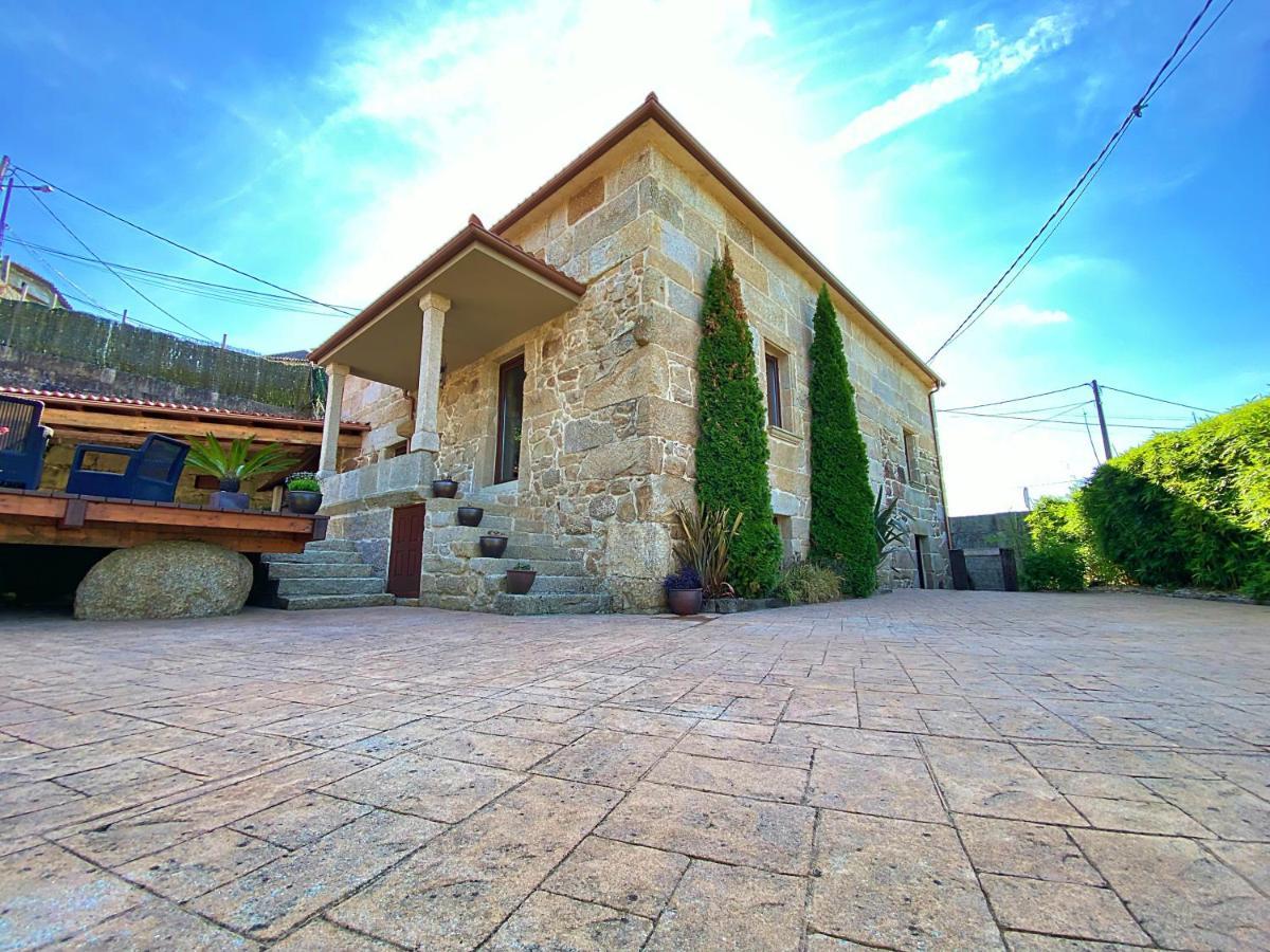 Nogueira - Casa Rústica Con Piscina Y Barbacoa
