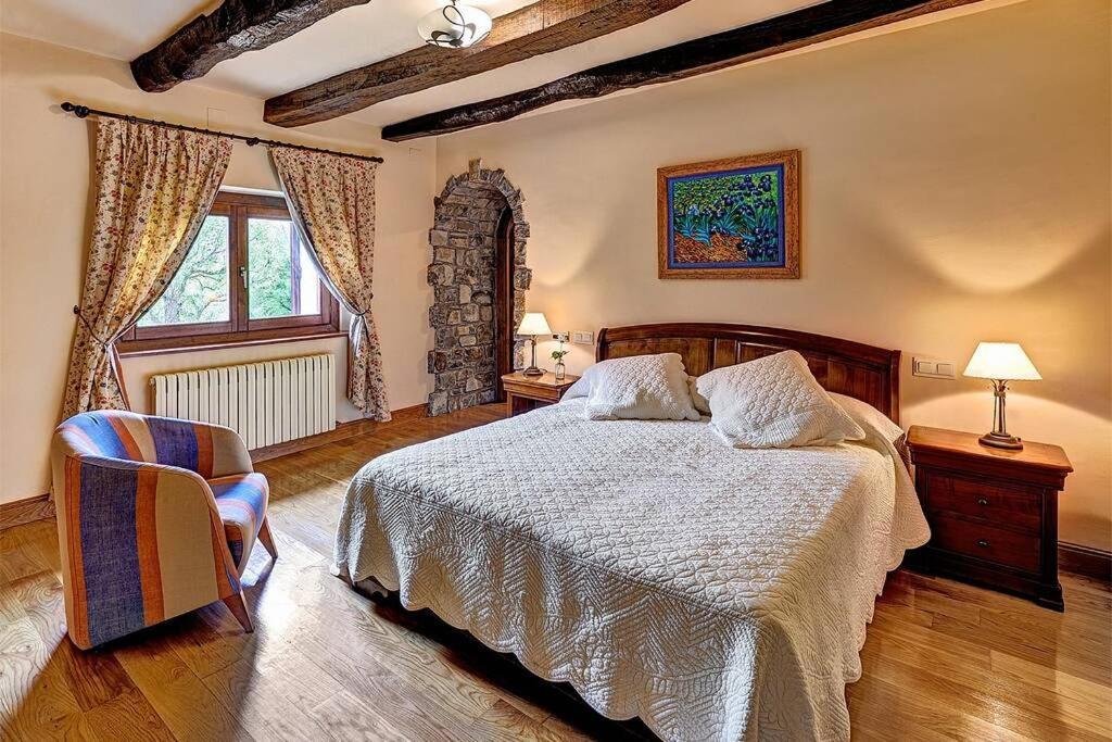Pedronea Holiday home Eltso
