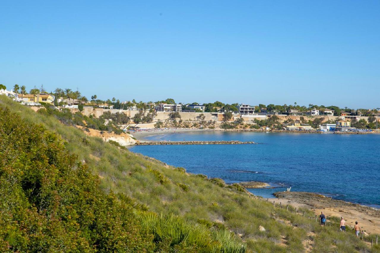 Сasa de vacaciones 3 Bedroom Duplex Cabo Roig Oriola (Orihuela)