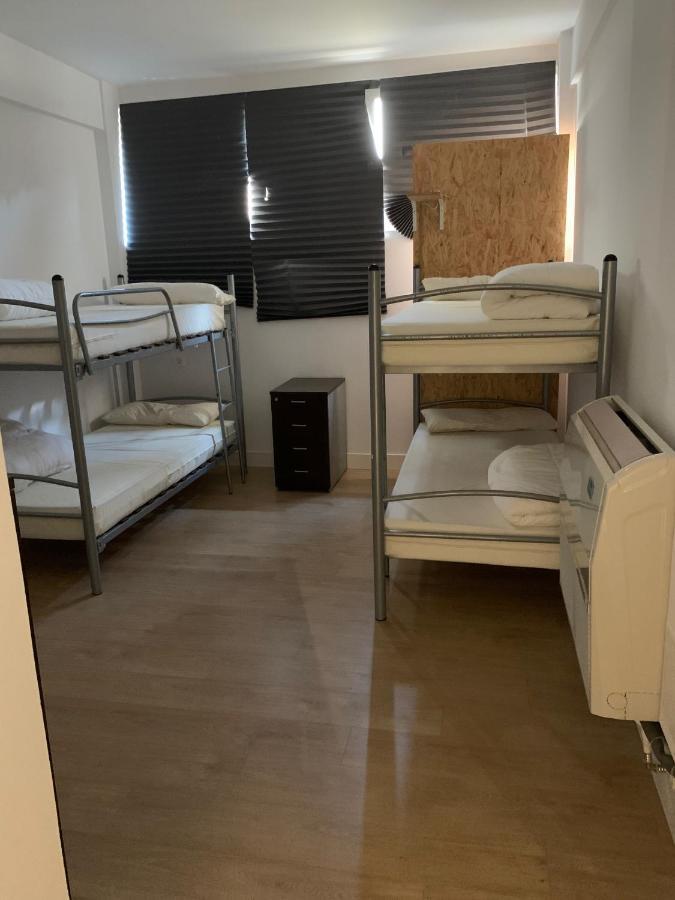 Hostel Bilbao Central Rooms *