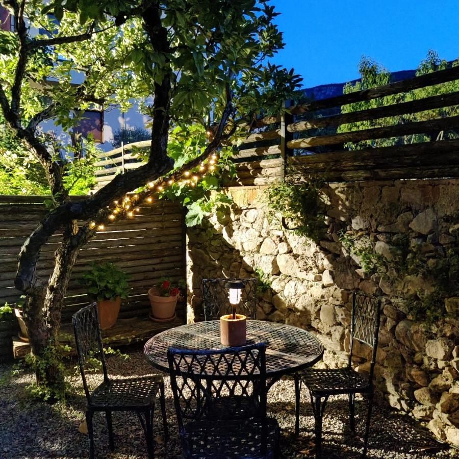 Cal Gat Holiday home Les Planes d'Hostoles