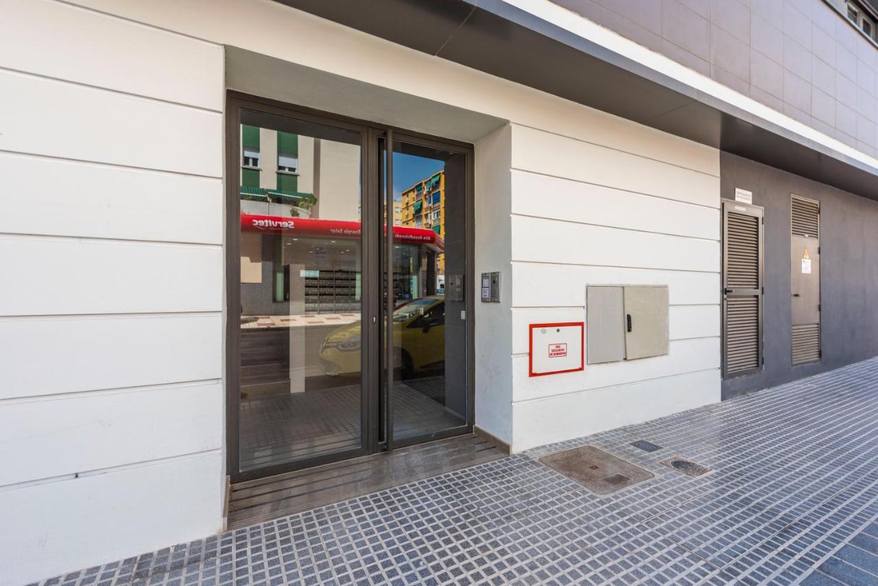 Modern Next To Train/bus Station Malaga
