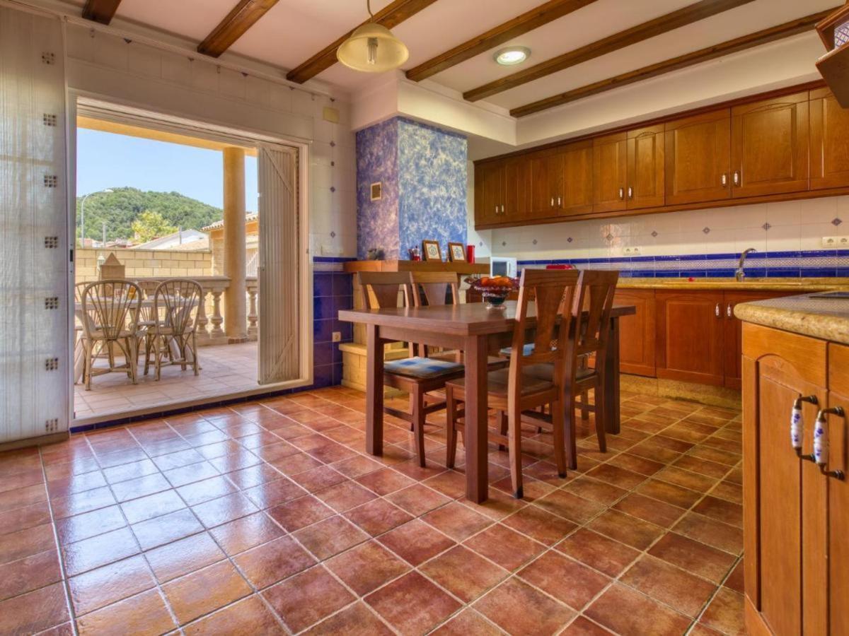 Casadaniel Holiday home Montichelvo