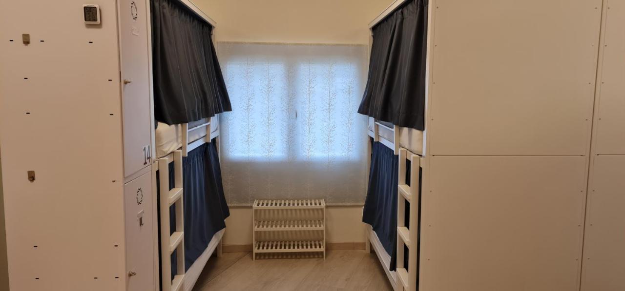 Sixtos No Caminho Hostal Santiago de Compostela