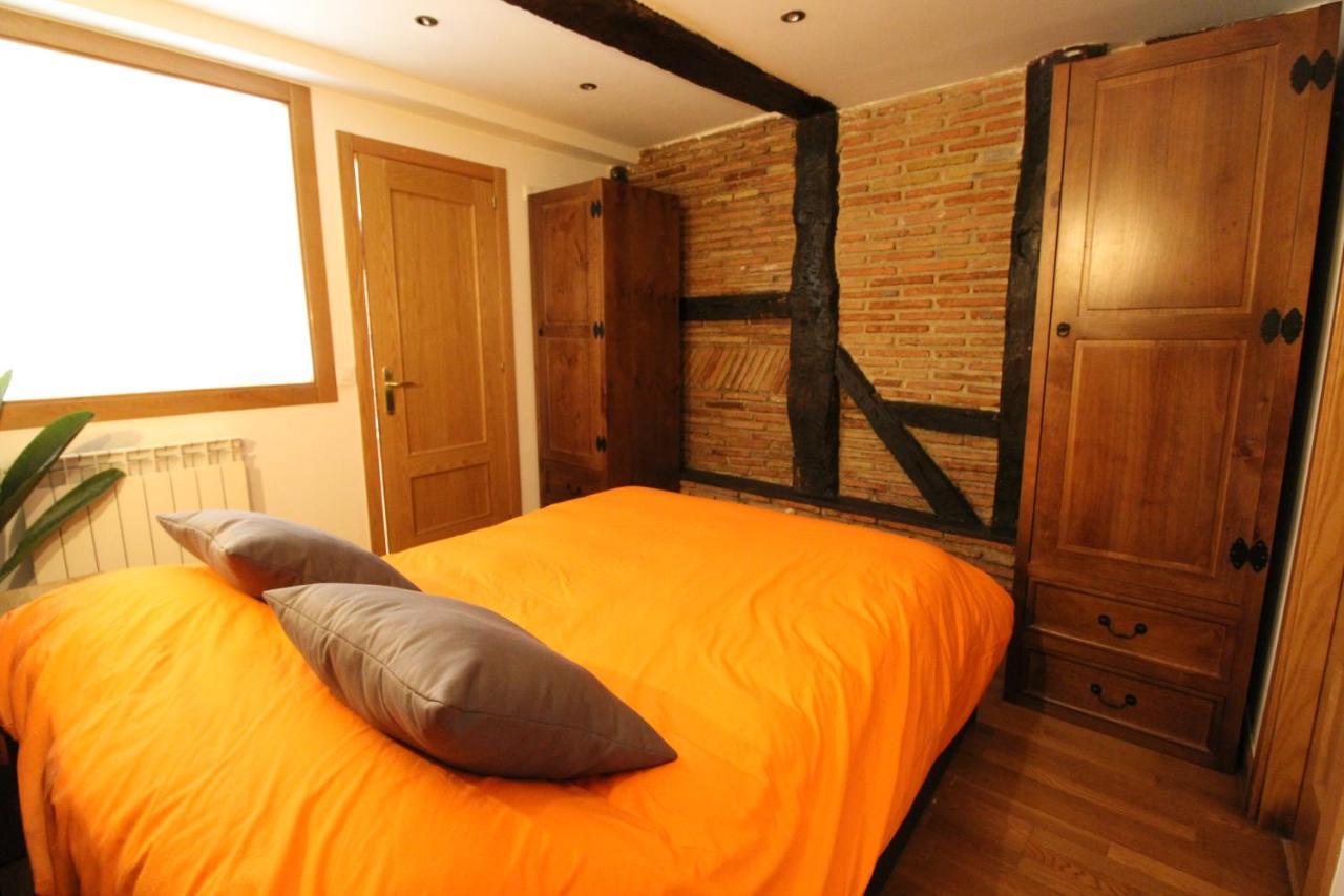 Monkeys House. *