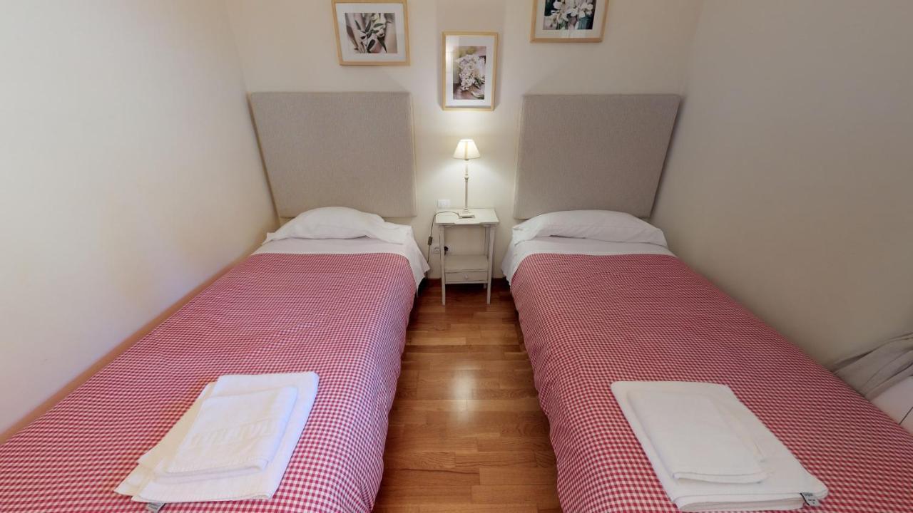 Altos De - Tucasaenlospirineos Apartment Escarrilla