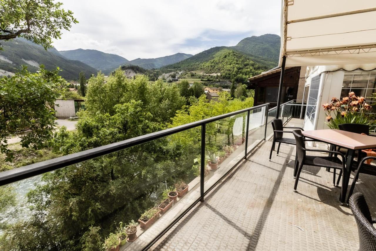 Bellosta, Rio Ara 2* Fiscal