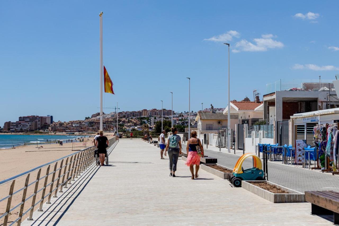 Con Vistas Al Mar Y Al Apartment *