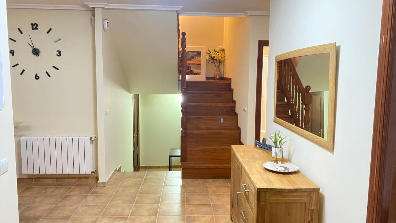 Chalet La Higuera De Comillas Casasola