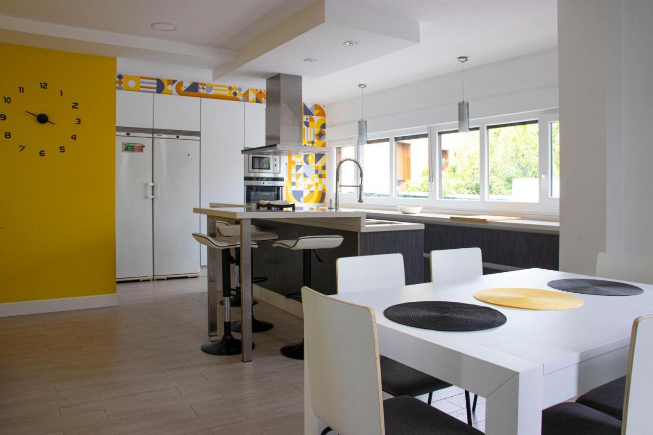 Casa Feitiña: Vistas Al Mar, Moderna Y Funcional Сasa de vacaciones *