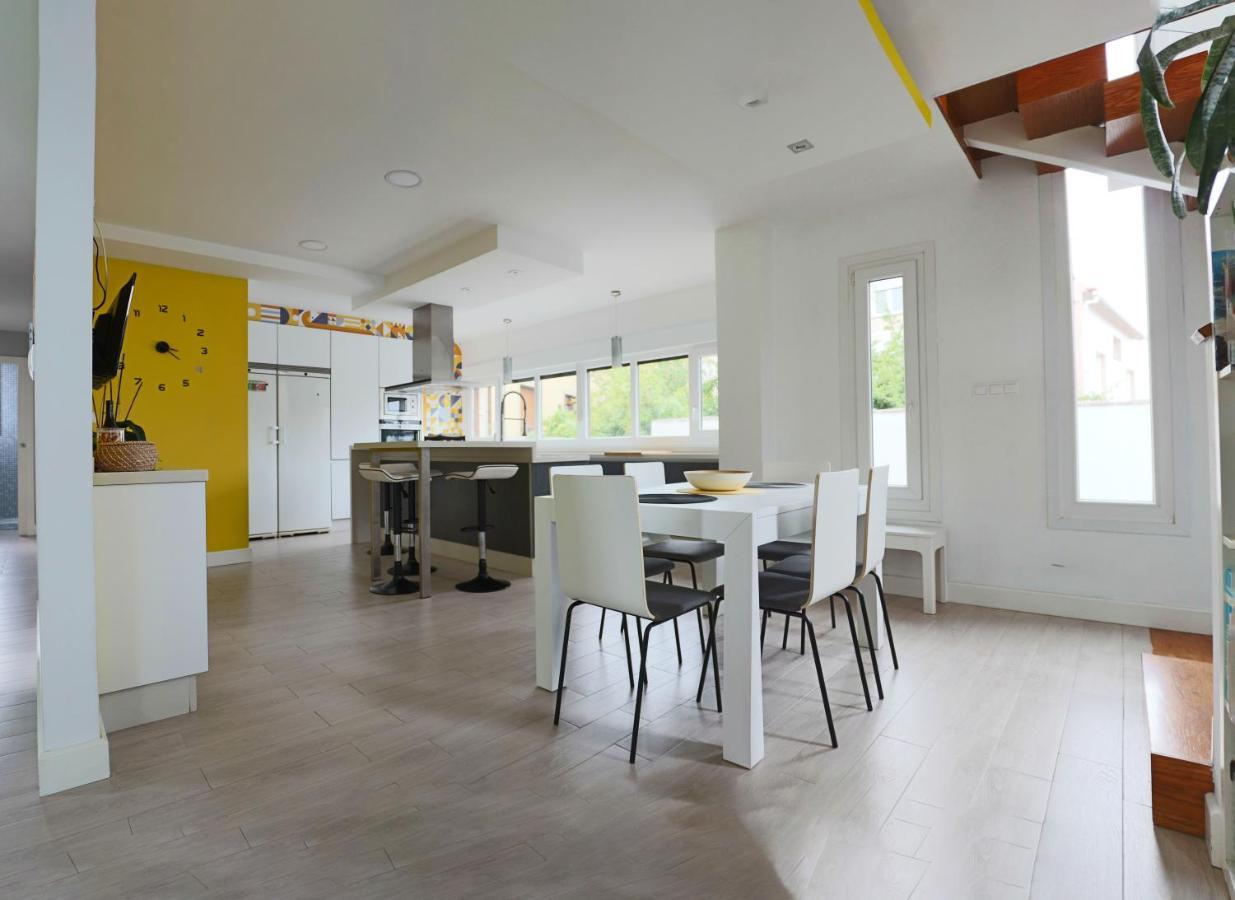 Casa Feitiña: Vistas Al Mar, Moderna Y Funcional * Illa de Arousa