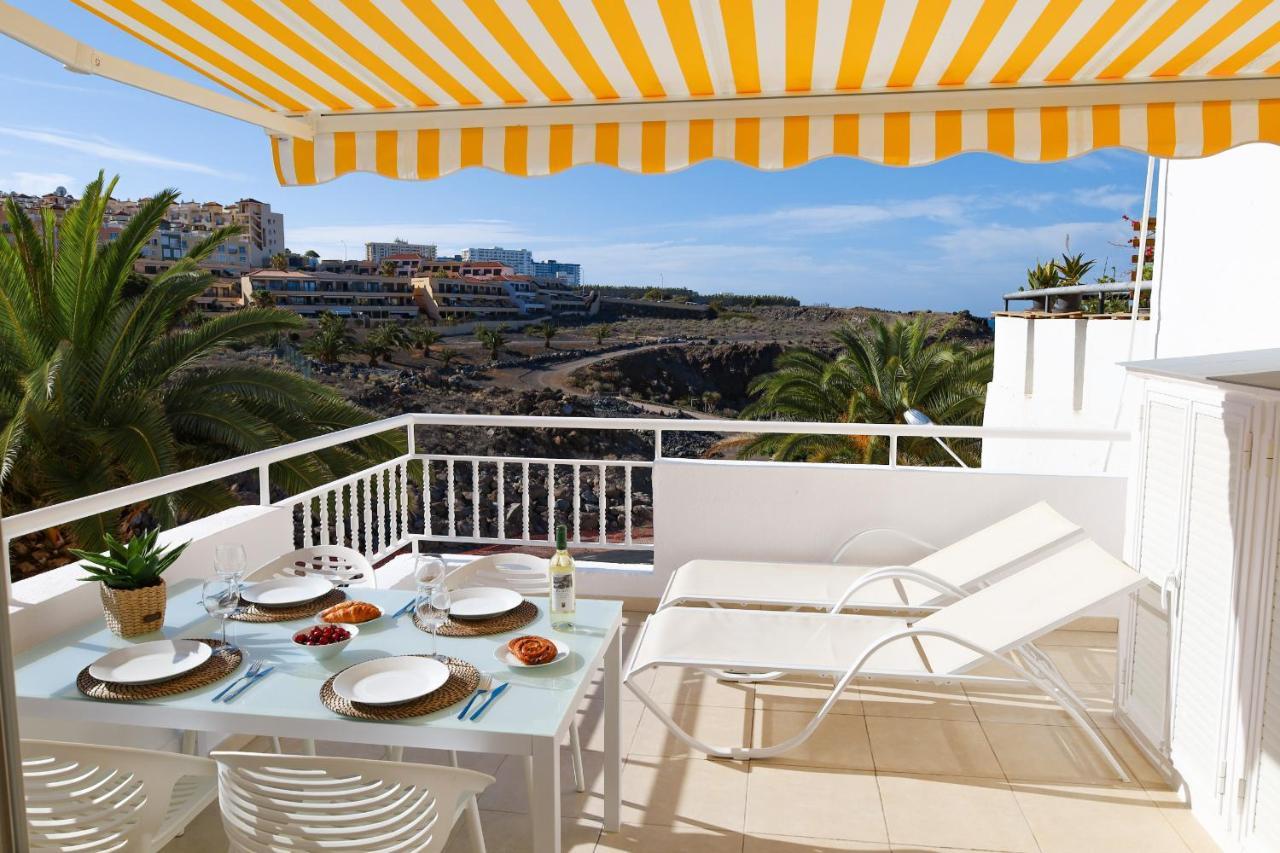 Apartment Elegant Sea View