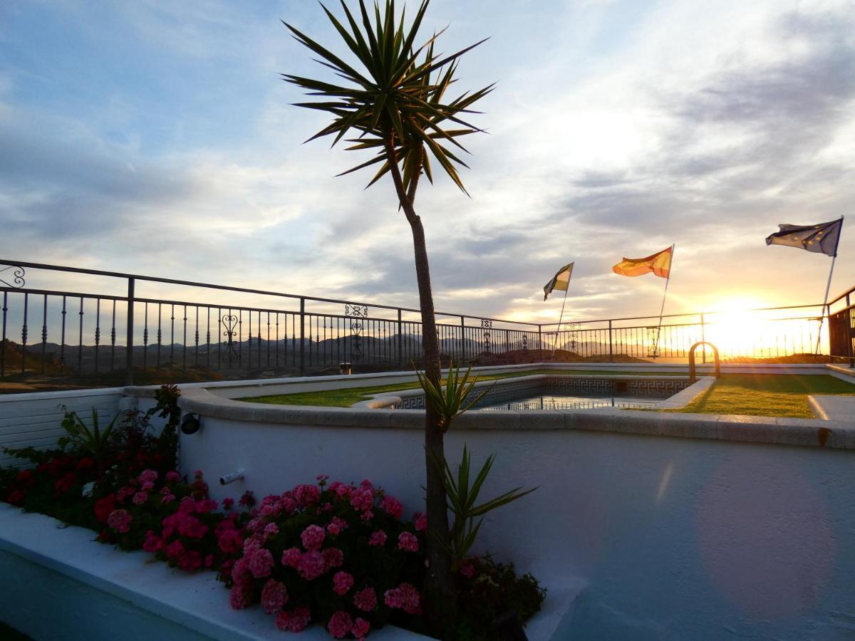 Hotel Sierra De Huesa