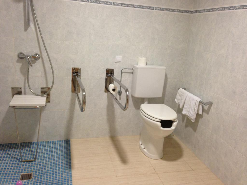 Bahia De San Antonio Apartahotel 2*