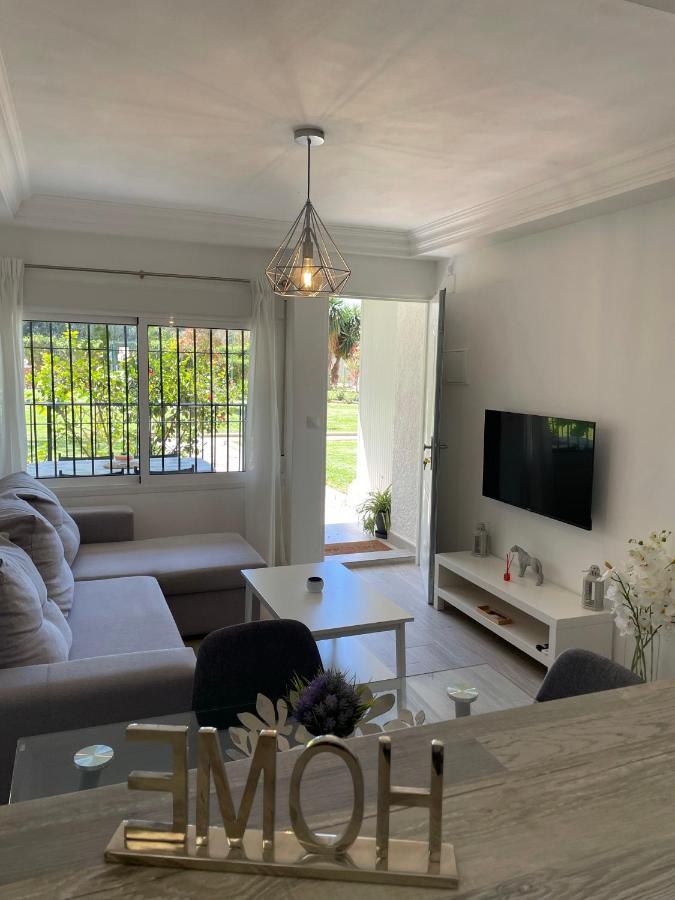 Apartamento con piscina a 500m de la playa en Benalmadena Costa