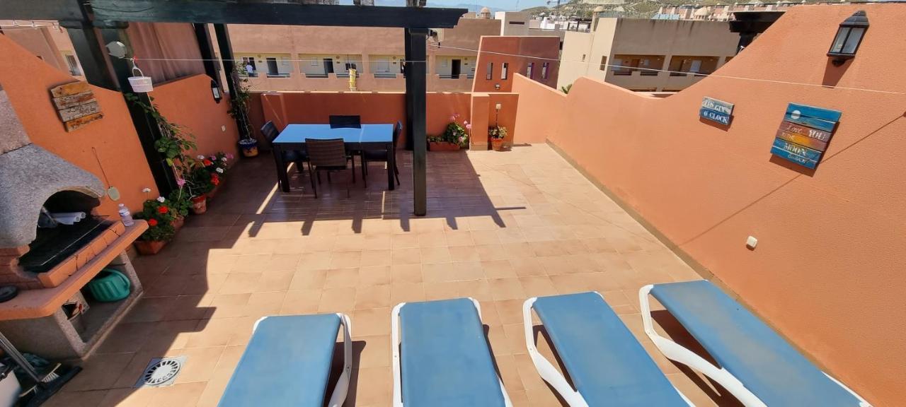Paraíso, ático A Pie De Playa, Piscina Privada En Solárium, Wi-fi Apartamento