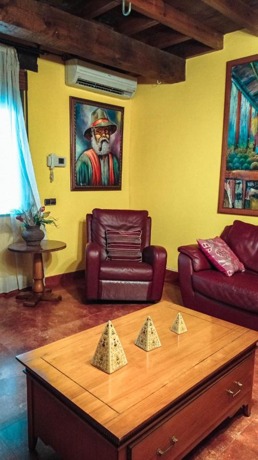 Villa Los Almendros Rural Padul