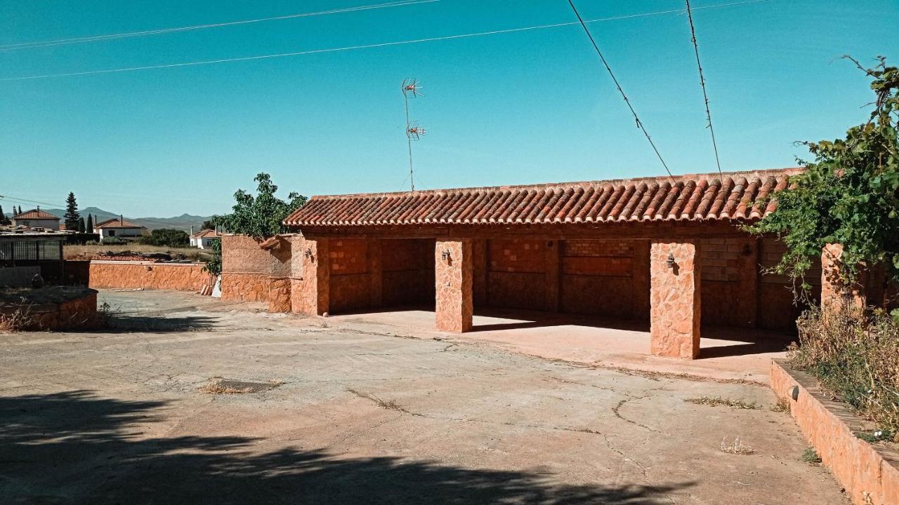 Los Almendros Rural