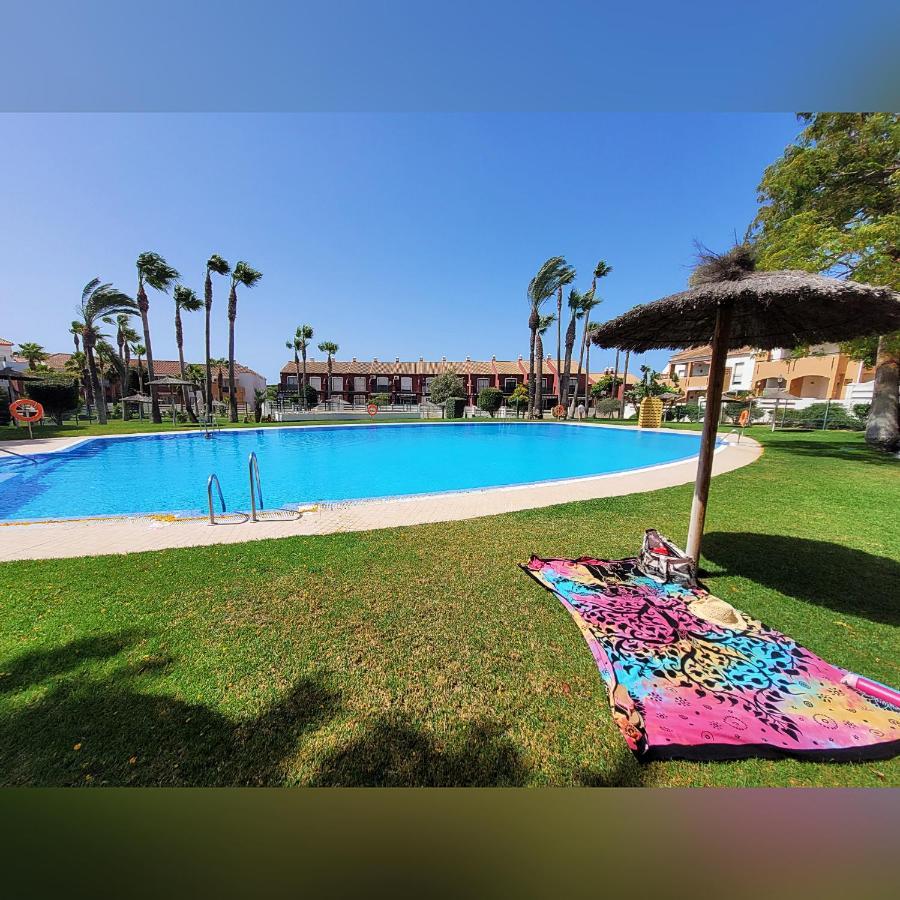 Mermaid House- Pareado Boutique - Playa A 150m Opcion Piscina Сasa de vacaciones Chiclana de la Frontera