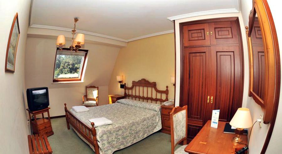 Santa Lucia Hotel 2*