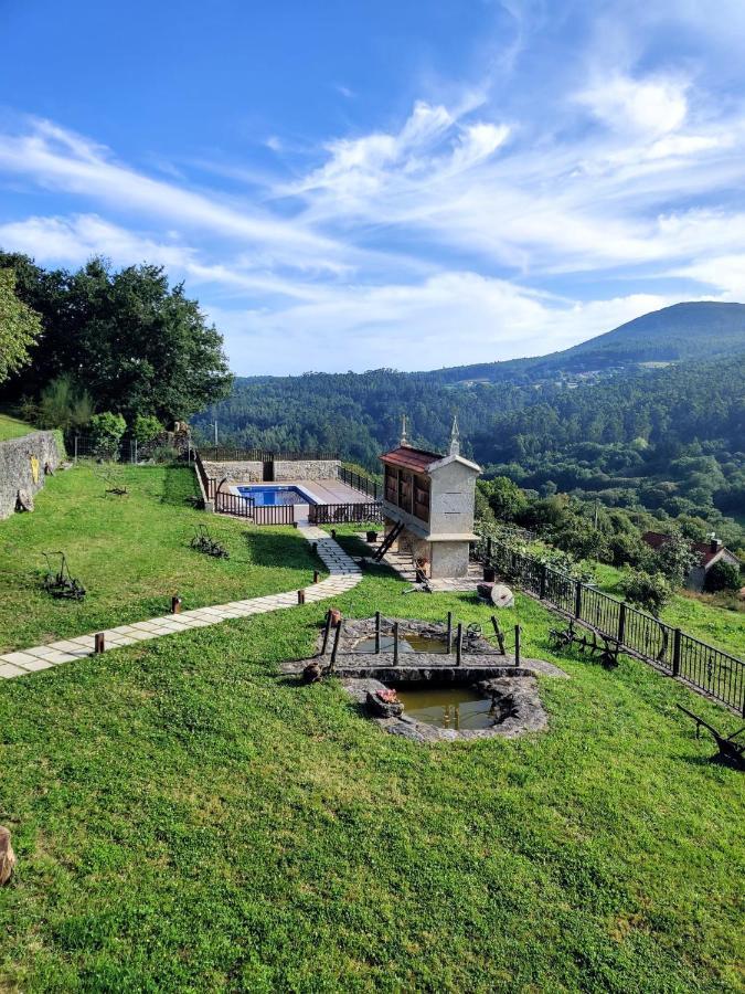 A Avoa Maria * Campo Lameiro