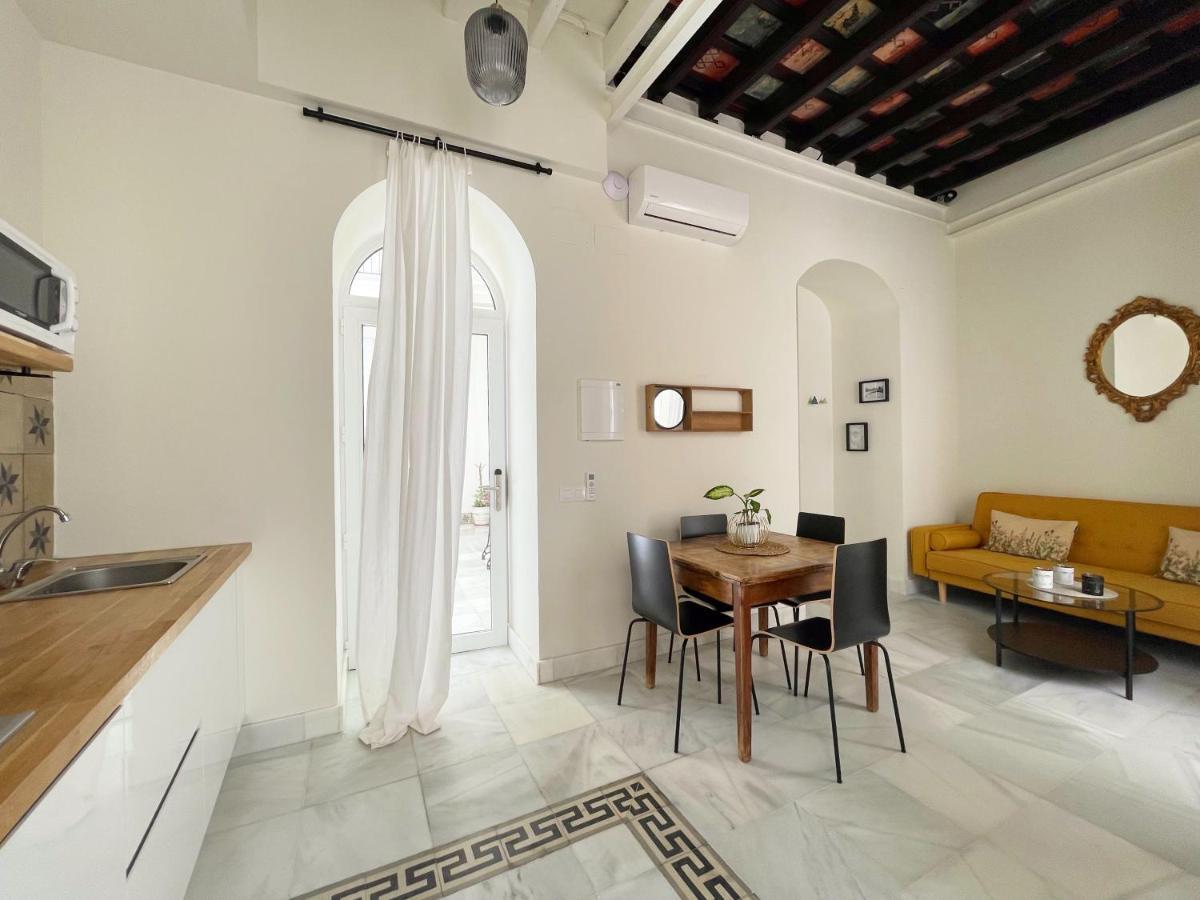 Eva Recommends Higueras Jerez Apartment *