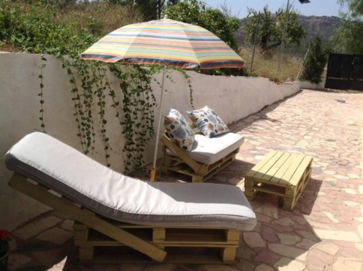 Traditional Spanish Cave House In Сasa de vacaciones *