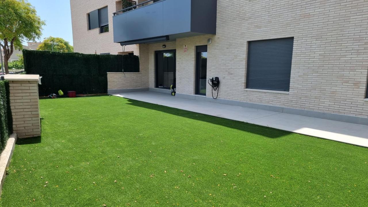 Diseño Con Jardín Privado A 100 Metros Del Mar Torredembarra