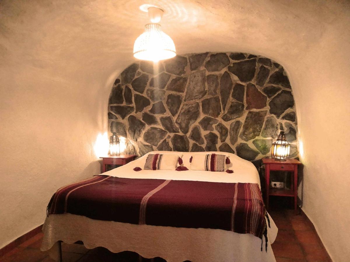 Cuevas Andalucia * Baza