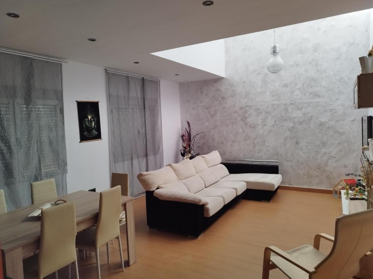 Holiday home La Mancheguita: Family With Pool And Bbq In Madrigueras *