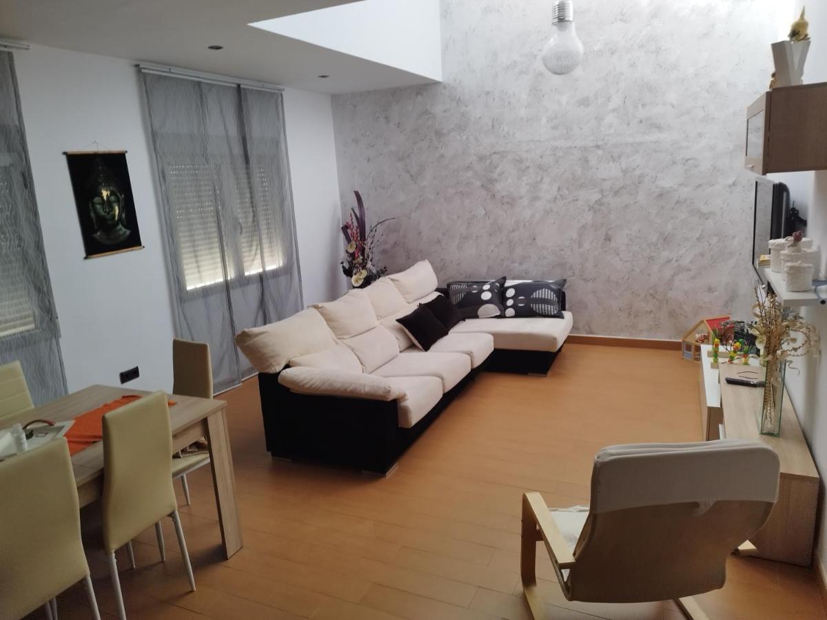 Holiday home La Mancheguita: Family With Pool And Bbq In Madrigueras Madrigueras (Albacete)