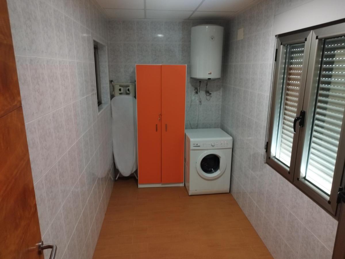 La Mancheguita: Family With Pool And Bbq In Madrigueras * Madrigueras (Albacete)