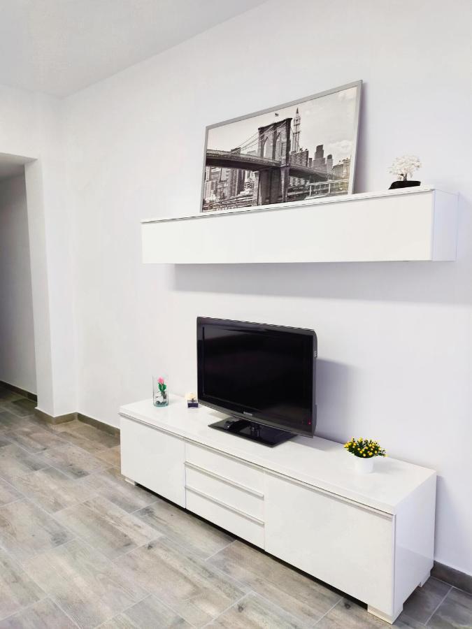 La Llave Del Centro De Logrono, Vino Crianza Y Desayuno Incluido Apartment Logrono
