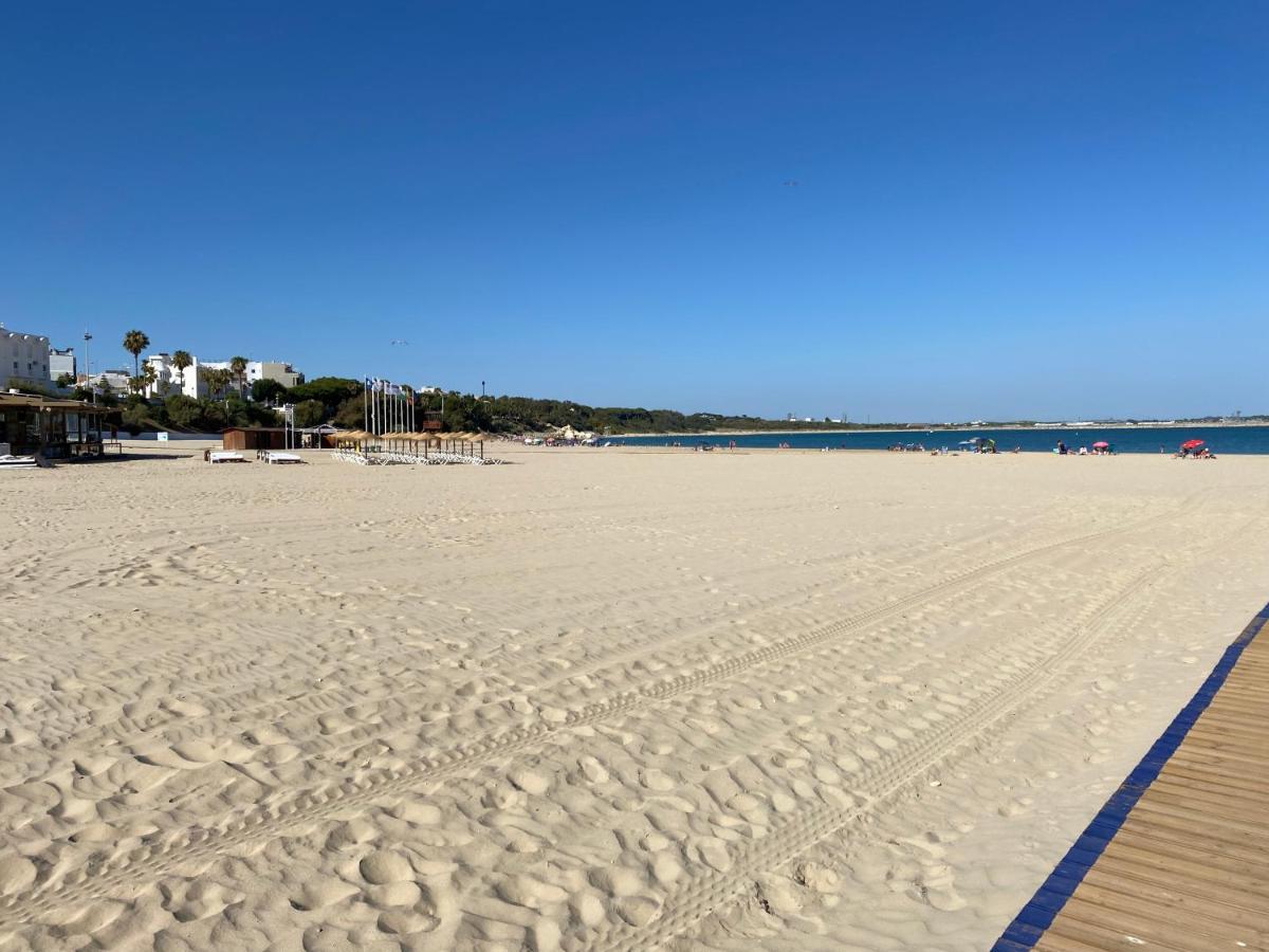 Centro Rota. 2 Minutos De La Playa.. Rota