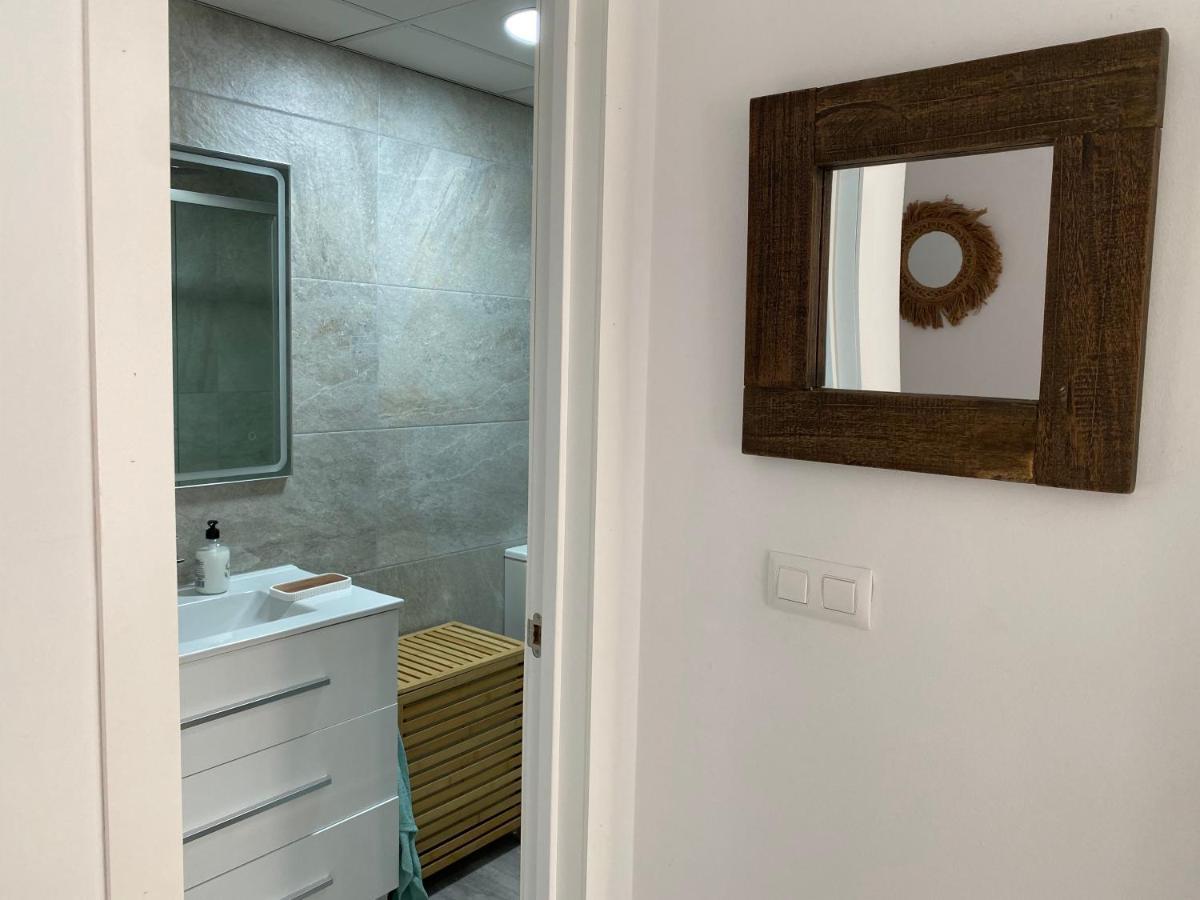 En Con Piscina Y Parking Junto Al Mar Apartamento Rota