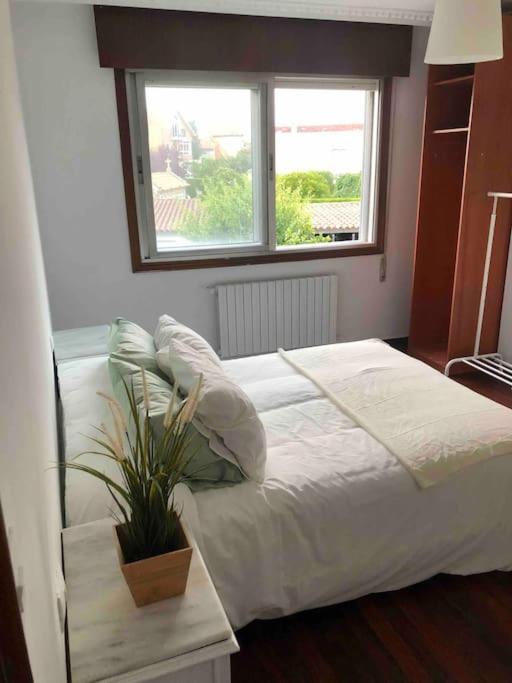 Apartment Vivienda Amplia Y Luminosa A Escasos Metros De La Playa De Cangas. Cangas do Morrazo
