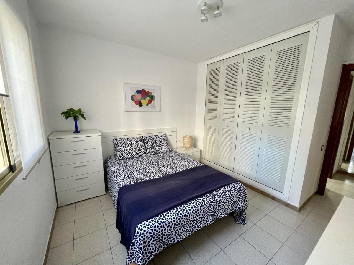 Apartamento La Pineda Apartment *