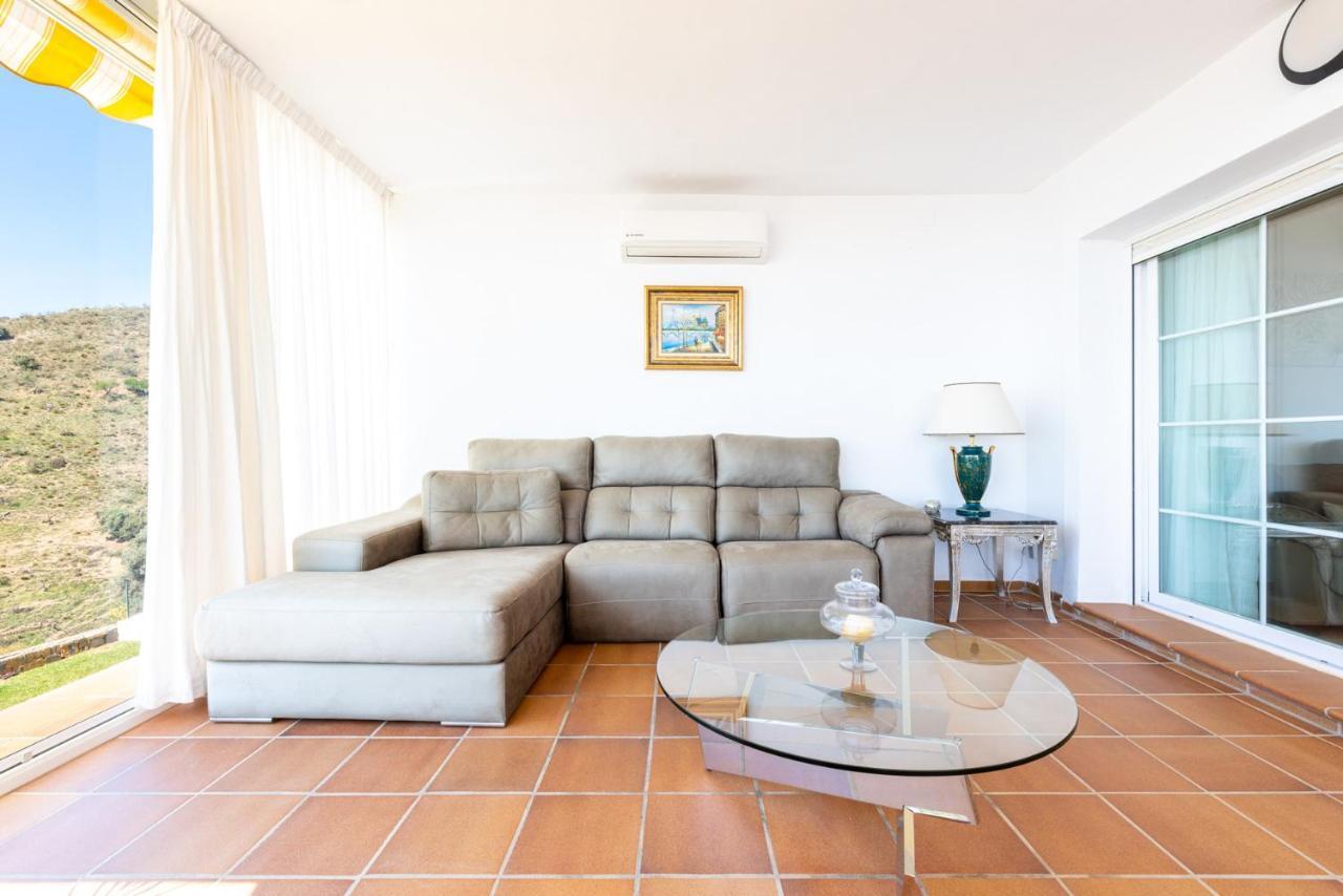 Venus // La Zenaida Luxury *