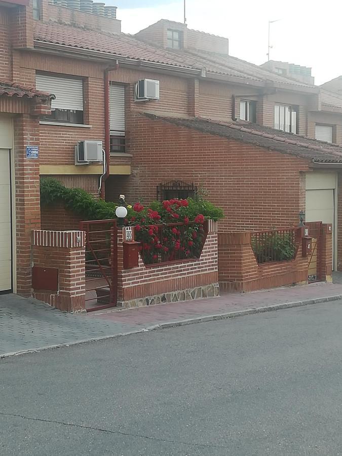 Guest house In Chalet - En Chalet Compartido En