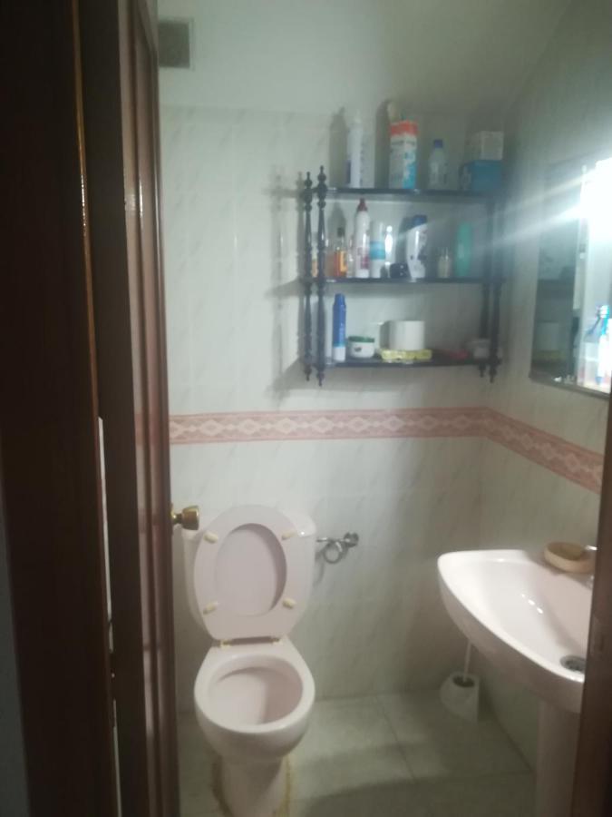 In Chalet - En Chalet Compartido En