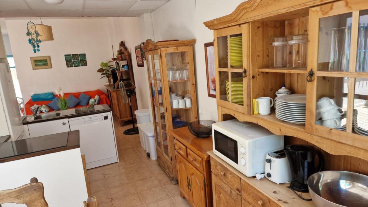 House With Exclusive Pool And Garden 7 Min Walk From The And The Center * El Campello