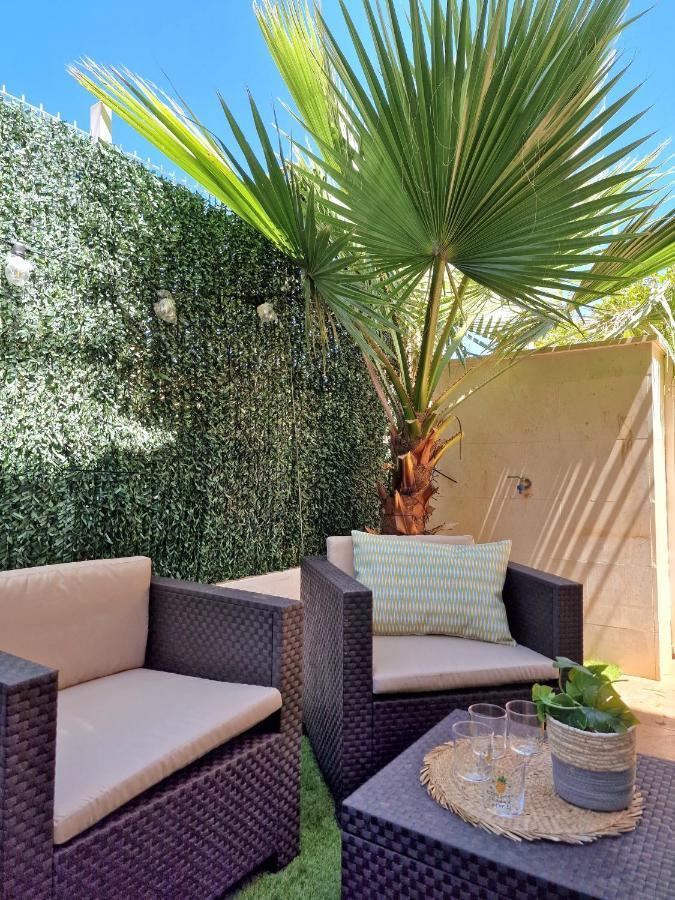 Precioso Bajo Con Jardin En Vera