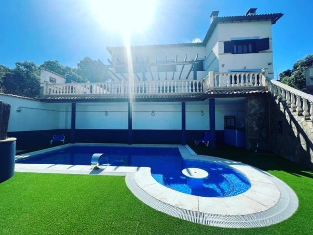 Paradise * Aldea del Fresno