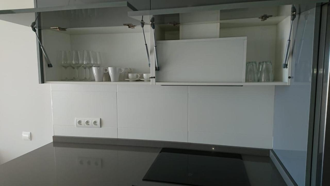Precioso Apartamento Nuevo Con Vistas Al Mar *
