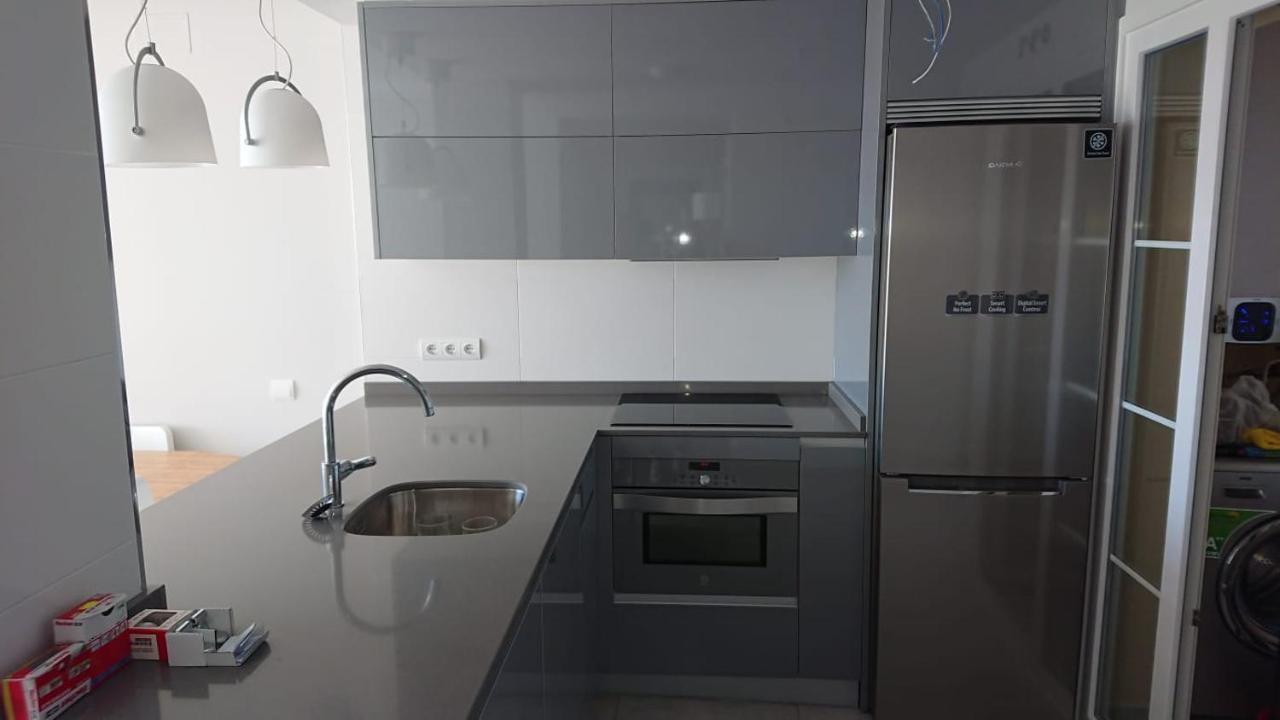Precioso Apartamento Nuevo Con Vistas Al Mar Apartment *