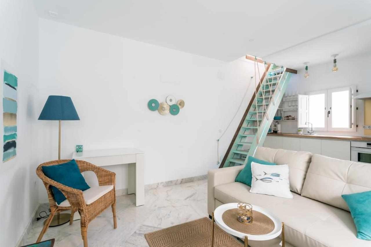 Apartamento Fantástico ático En El Casco Antiguo Junta A La Playa *